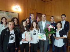 С подкрепата на Цветан Цветанов за трети път великотърновски мл...