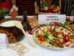 Кулинарни фестивали ще представят традиционната кухня в Лясковс...