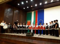 С музика и песни бе отбелязан Международният ден на възрастните...