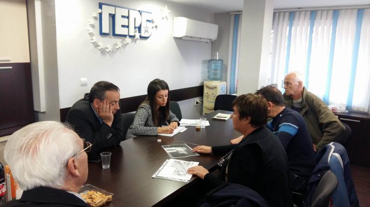 Десетки жители на Велико Търново посетиха приемната на депутата от ГЕРБ Станислава Стоянова