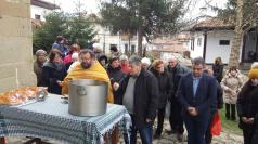 Община Елена даде рибен курбан за Никулден