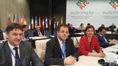 Даниел Панов участва в среща на министрите на туризма в Европей...