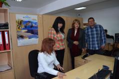 Областният управител участва в информационна среща със земеделс...