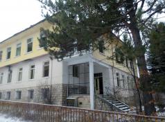 Продадоха на търг училище в Еленски балкан
