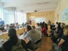 20 ученици от ПГЕЕ „М.В.Ломоносов” проведоха практика във Велик...