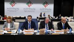 Даниел Панов ръководи съвместно заседание на Комитета на регион...