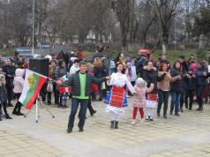 С тържествен ритуал и третомартенски хора отбелязаха Национални...