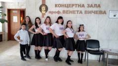Горнооряховски таланти се завърнаха с отличия от конкурс в Шуме...