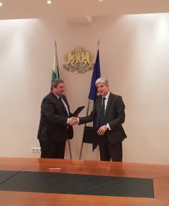 Община Горна Оряховица подписа договор с МОСВ за актуализация н...