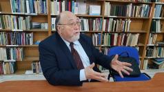 Александър Йорданов представи във Велико Търново книгата си „Па...