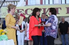 Наградиха най-достойните жители на Лясковец на Петровден