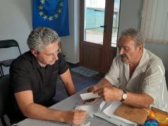 Жители на Златарица потърсиха съдействие от депутата от ГЕРБ Ст...