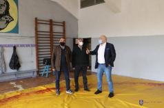 Инвестициите в стадион „Ивайло“ продължават – основен ремонт на...