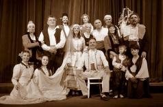 Спектакълът „Гераците“ с премиера на откритата сцена в Летния т...