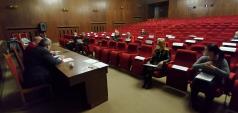 Учениците в община Горна Оряховица продължават обучението си пр...