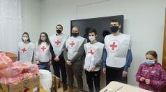 Дарителска кампания реализираха лясковските младежи червенокръс...