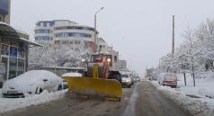 Първостепенната пътна мрежа във Велико Търново е почистена, сле...