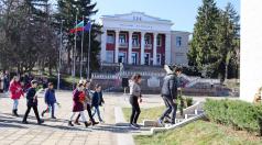 С поклонение към героите и благодарствен молебен лясковчани отб...