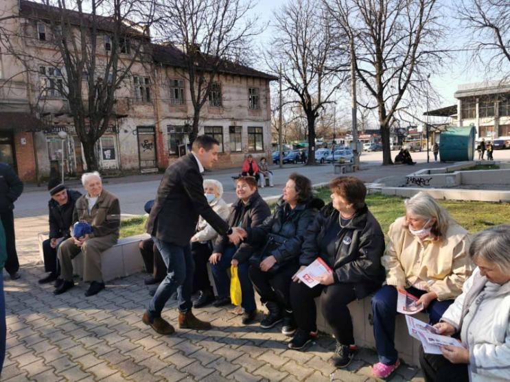 Явор Божанков в кв. “Гарата”: Здравето ни не е стока!