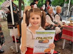 Награди получиха най-вкусните баници на празника в село Върбица