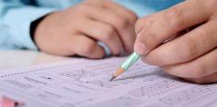 Повече от 111 хил. ученици от 7 и 10 клас се явяват на национал...
