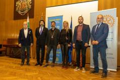 Ротари клуб - Велико Търново прие първата Национална награда на...