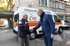 Димитър Николов подкрепи екипа на Спешна помощ в Горна Оряховиц...