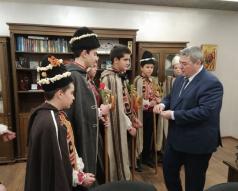 Коледари наричаха днес за здраве на жителите на община Горна Ор...