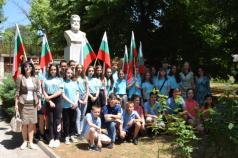 Горнооряховчани се поклониха пред паметта на Ботев и загиналите...